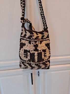 Handwoven One-of-a-kind Brown & Cream Knit Wool Crossbody Hobo Bag Vintage 70s